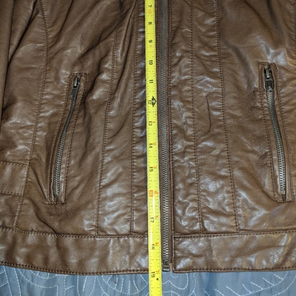 Brown studded Jacket - Picture 6 of 7